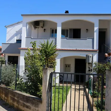 Apartment Flowers Bibinje Exterior foto