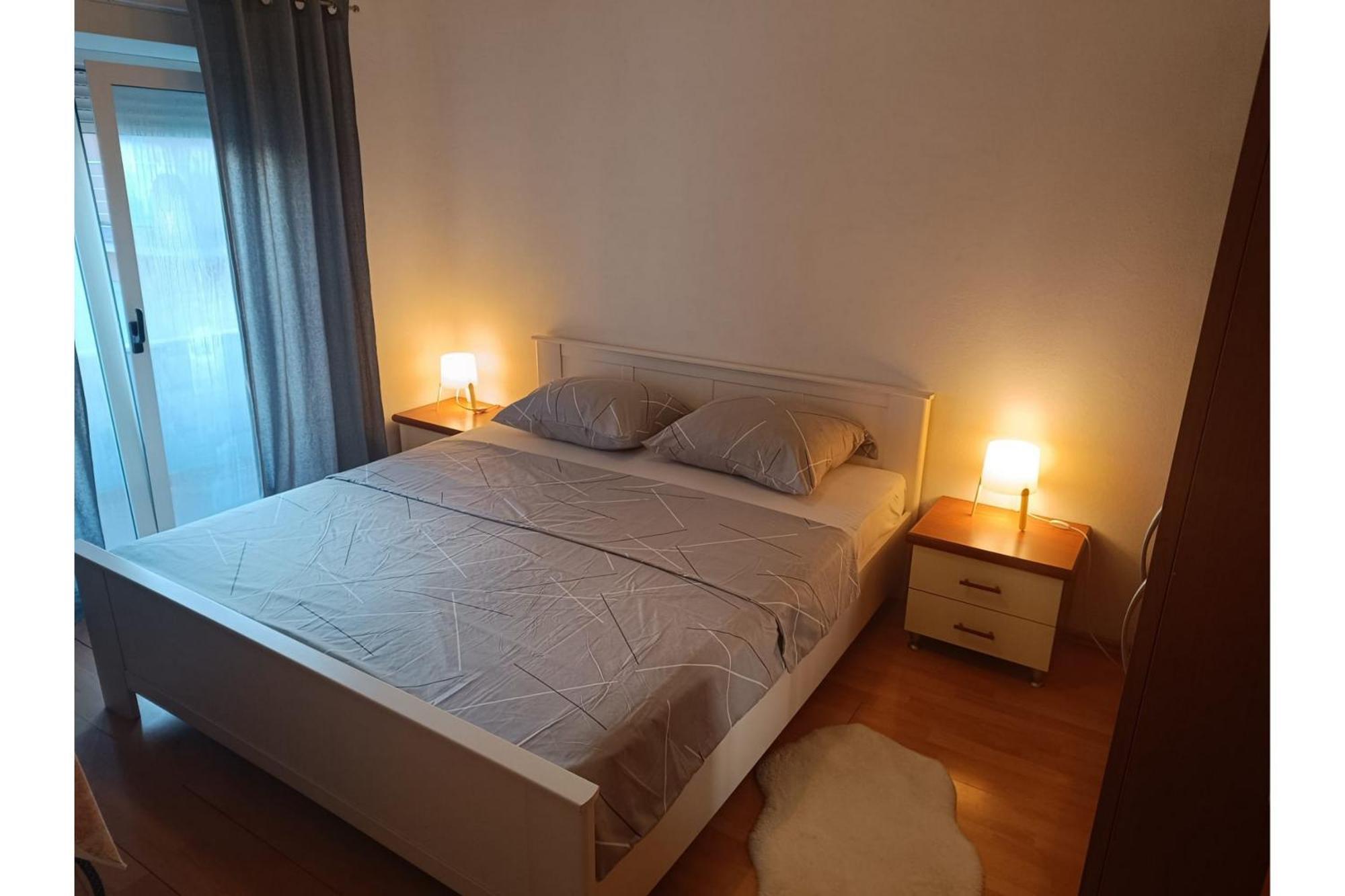 Apartament Flowers *