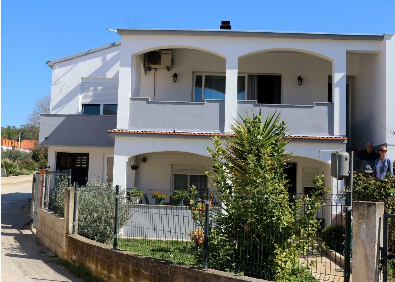 Apartman Flowers Bibinje